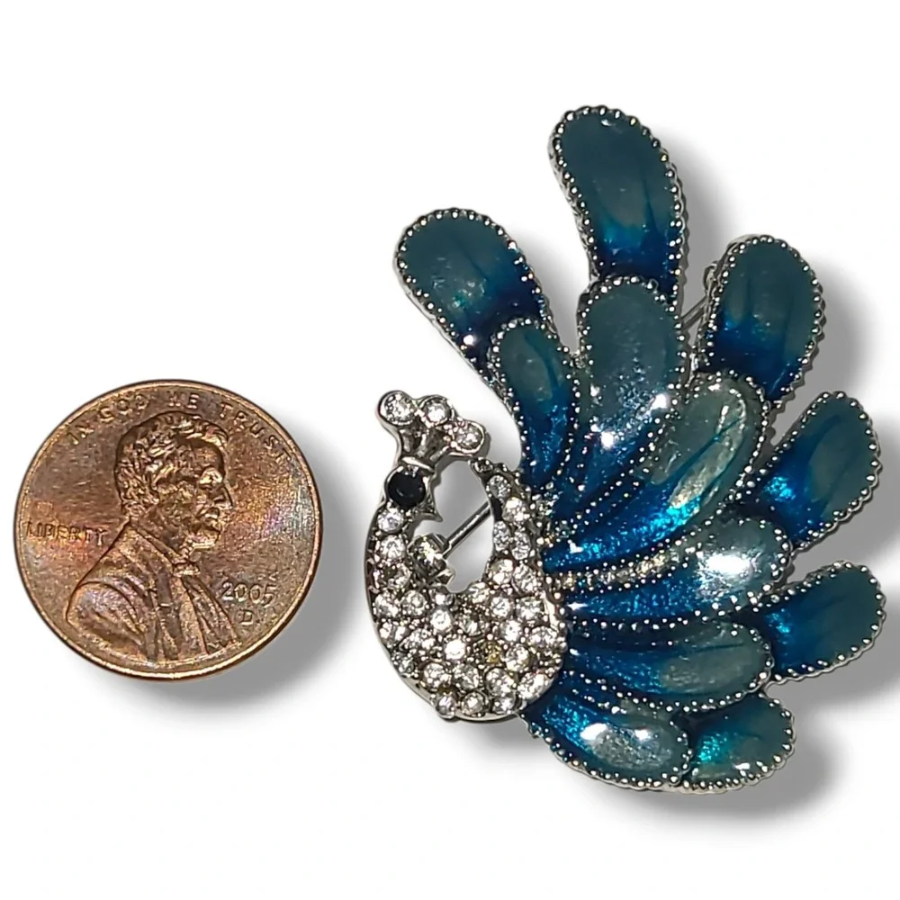 Vintage Rhinestone Peacock Brooch Pin